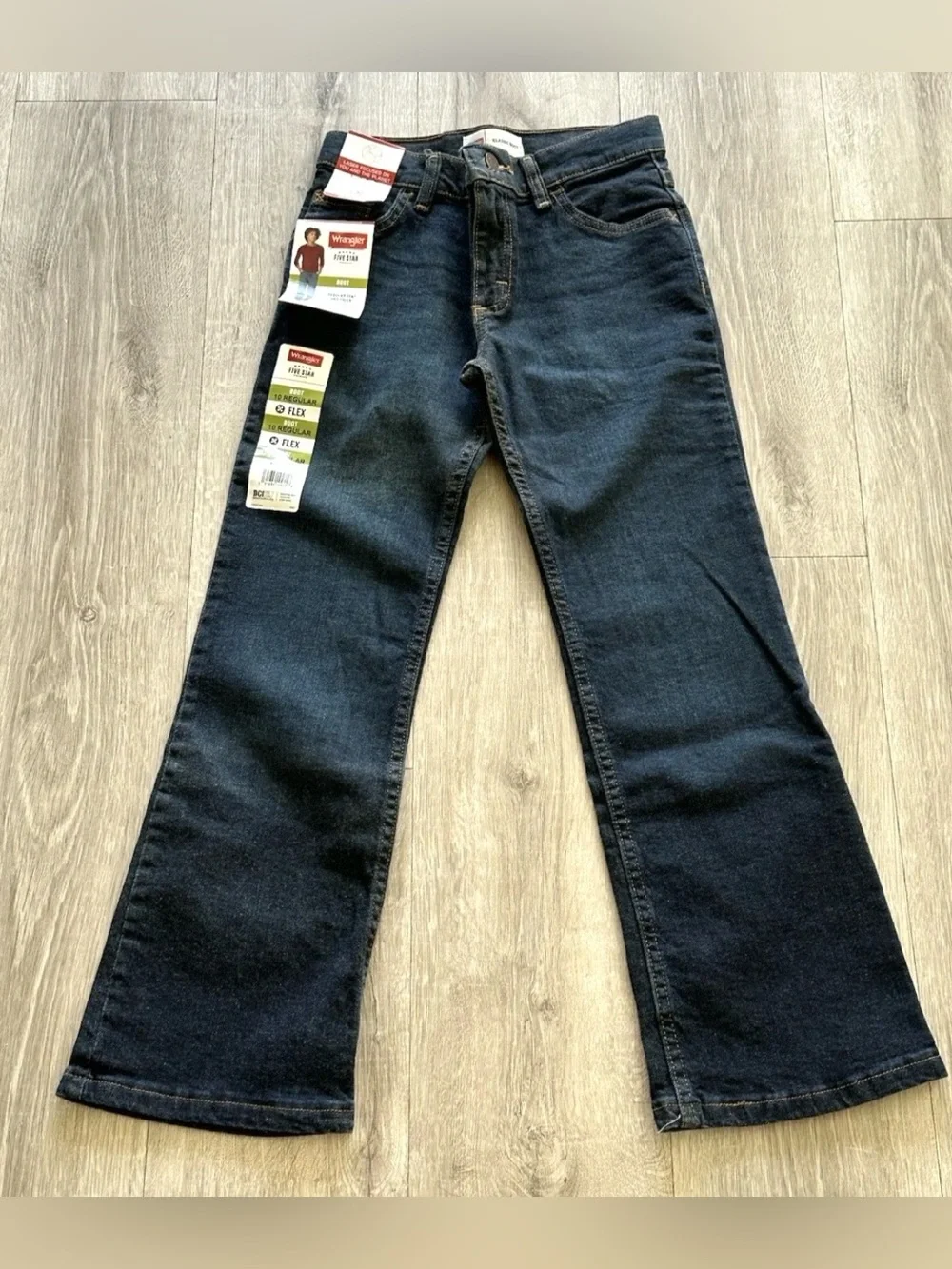 Wrangler Classic Fit Boys Size 10 Regular Blue Jeans Classic Boot Cut RN130273